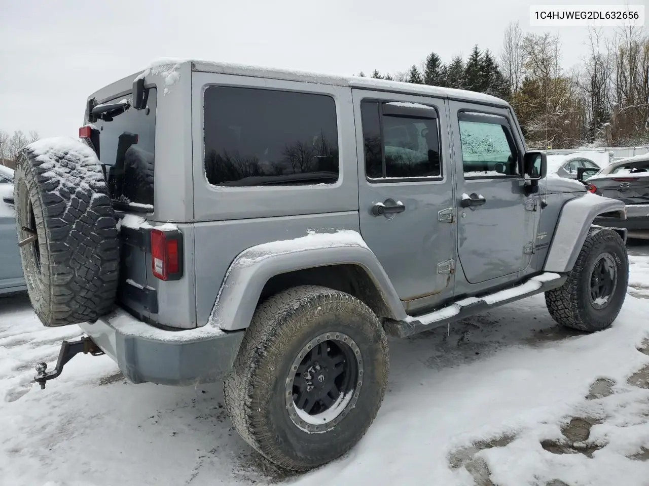 1C4HJWEG2DL632656 2013 Jeep Wrangler Unlimited Sahara