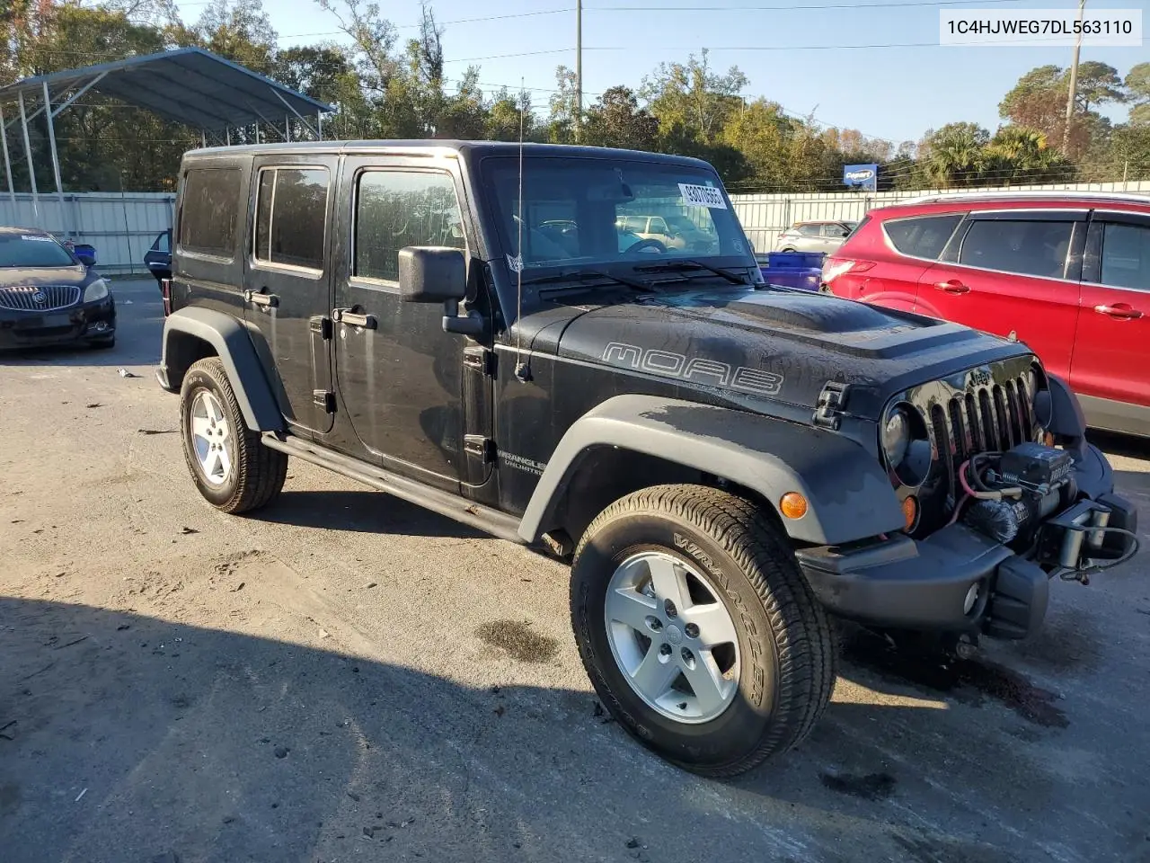 1C4HJWEG7DL563110 2013 Jeep Wrangler Unlimited Sahara