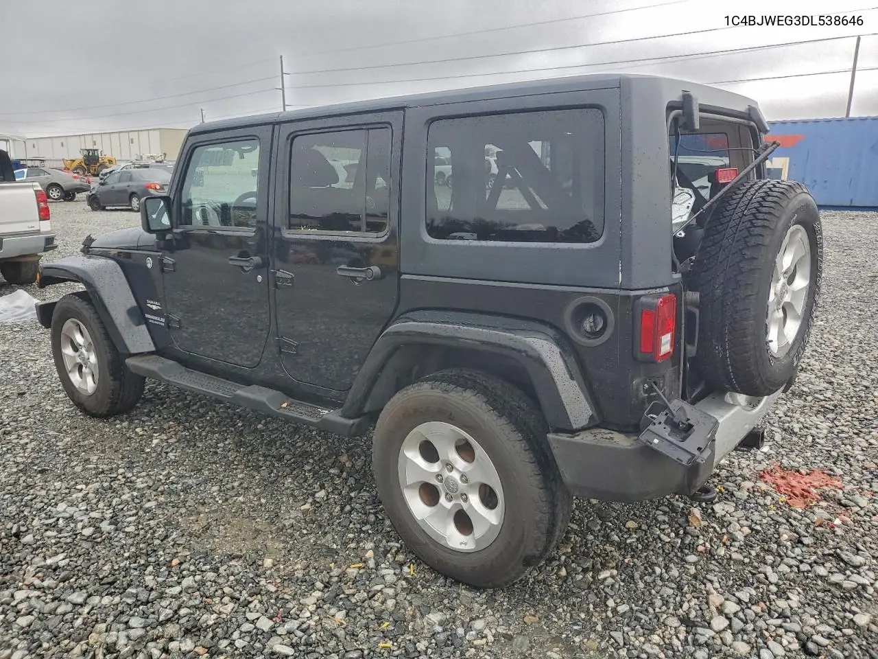 1C4BJWEG3DL538646 2013 Jeep Wrangler Unlimited Sahara