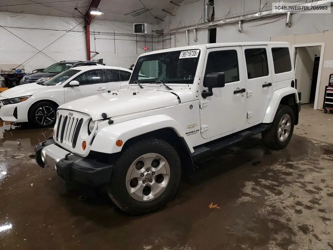 1C4BJWEG7DL706983 2013 Jeep Wrangler Unlimited Sahara