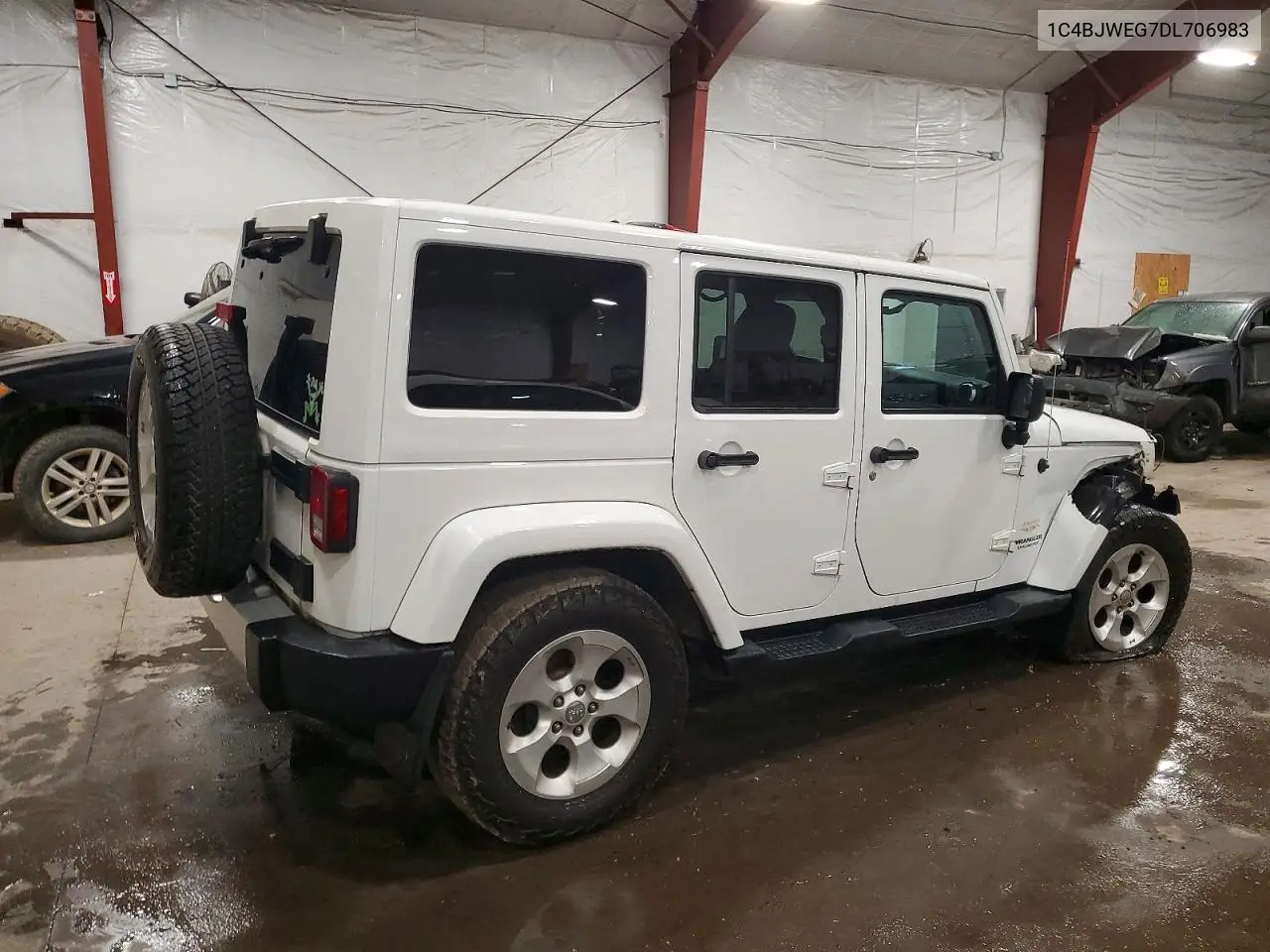 1C4BJWEG7DL706983 2013 Jeep Wrangler Unlimited Sahara