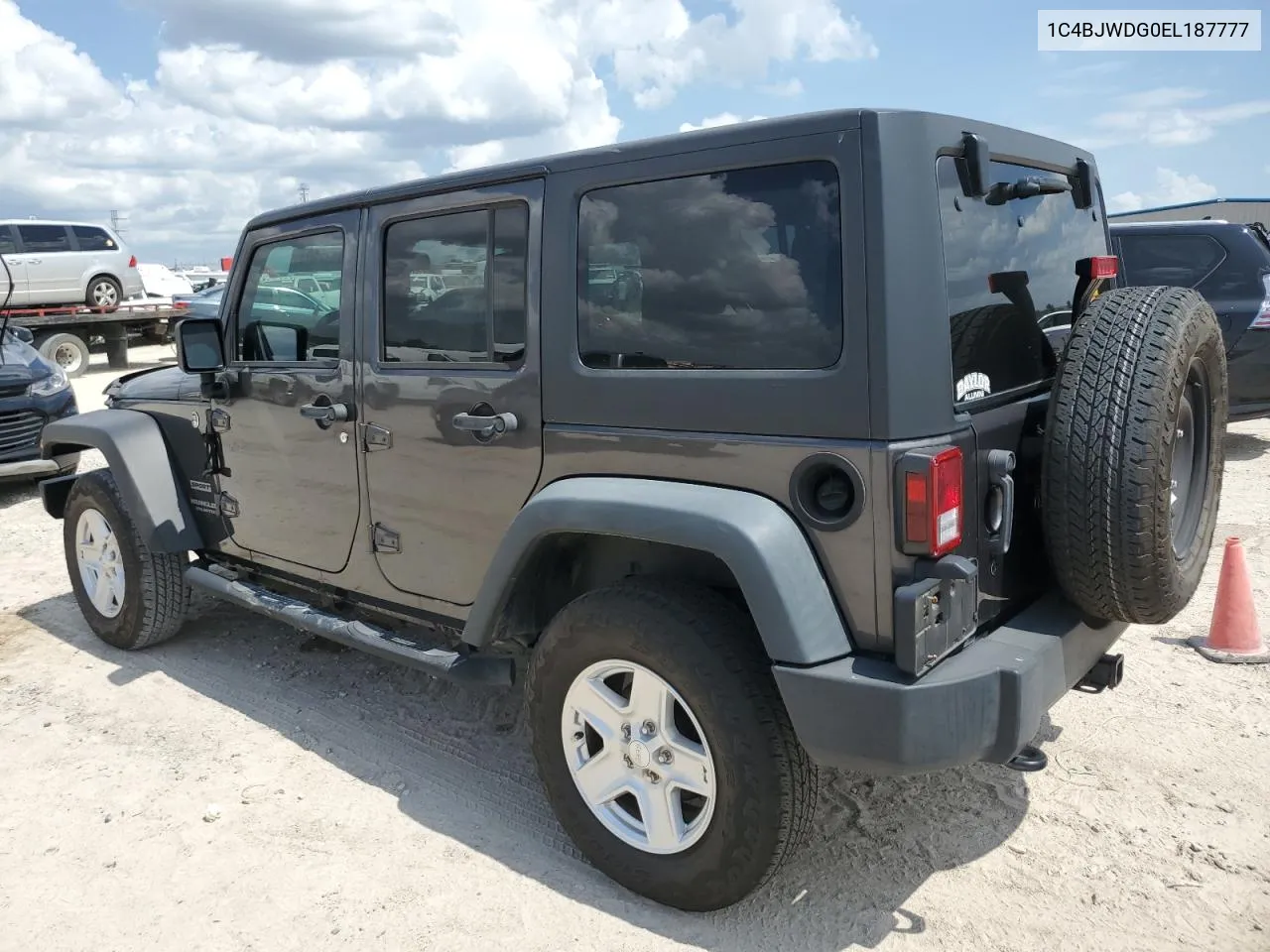 2014 Jeep Wrangler Unlimited Sport VIN: 1C4BJWDG0EL187777 Lot: 61132904