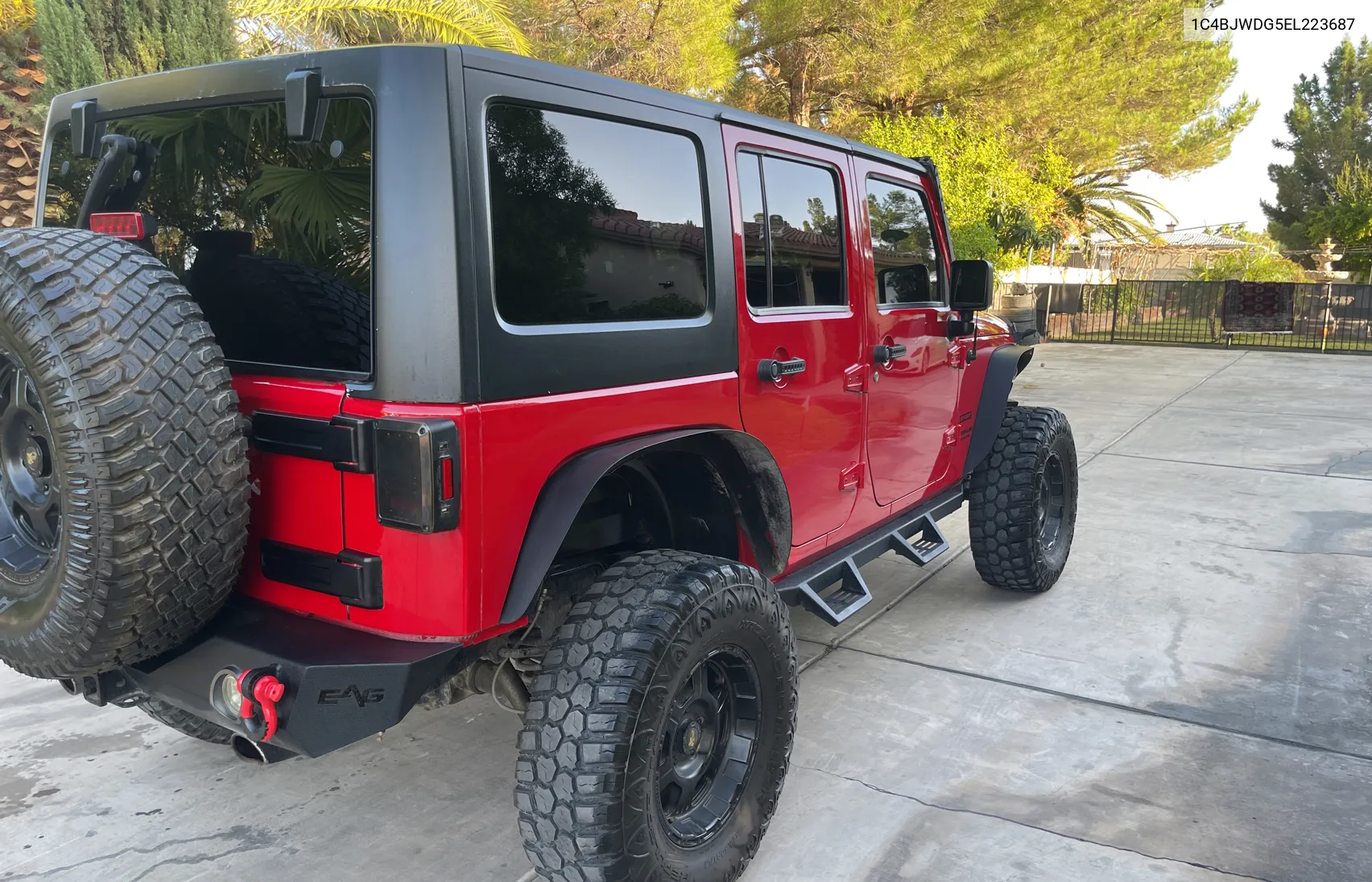 2014 Jeep Wrangler Unlimited Sport VIN: 1C4BJWDG5EL223687 Lot: 69148224