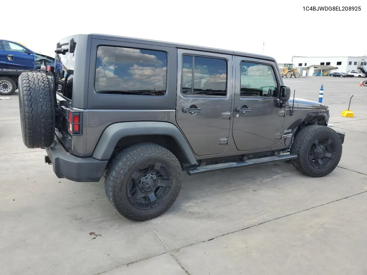 1C4BJWDG8EL208925 2014 Jeep Wrangler Unlimited Sport