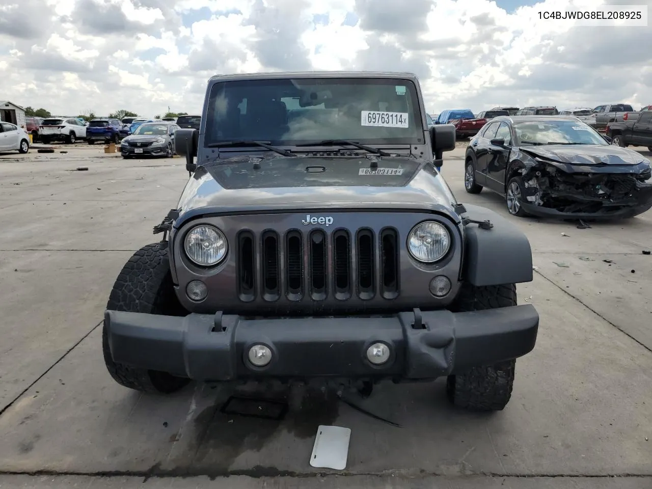 2014 Jeep Wrangler Unlimited Sport VIN: 1C4BJWDG8EL208925 Lot: 69763114