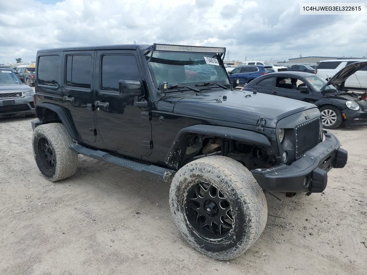 1C4HJWEG3EL322615 2014 Jeep Wrangler Unlimited Sahara