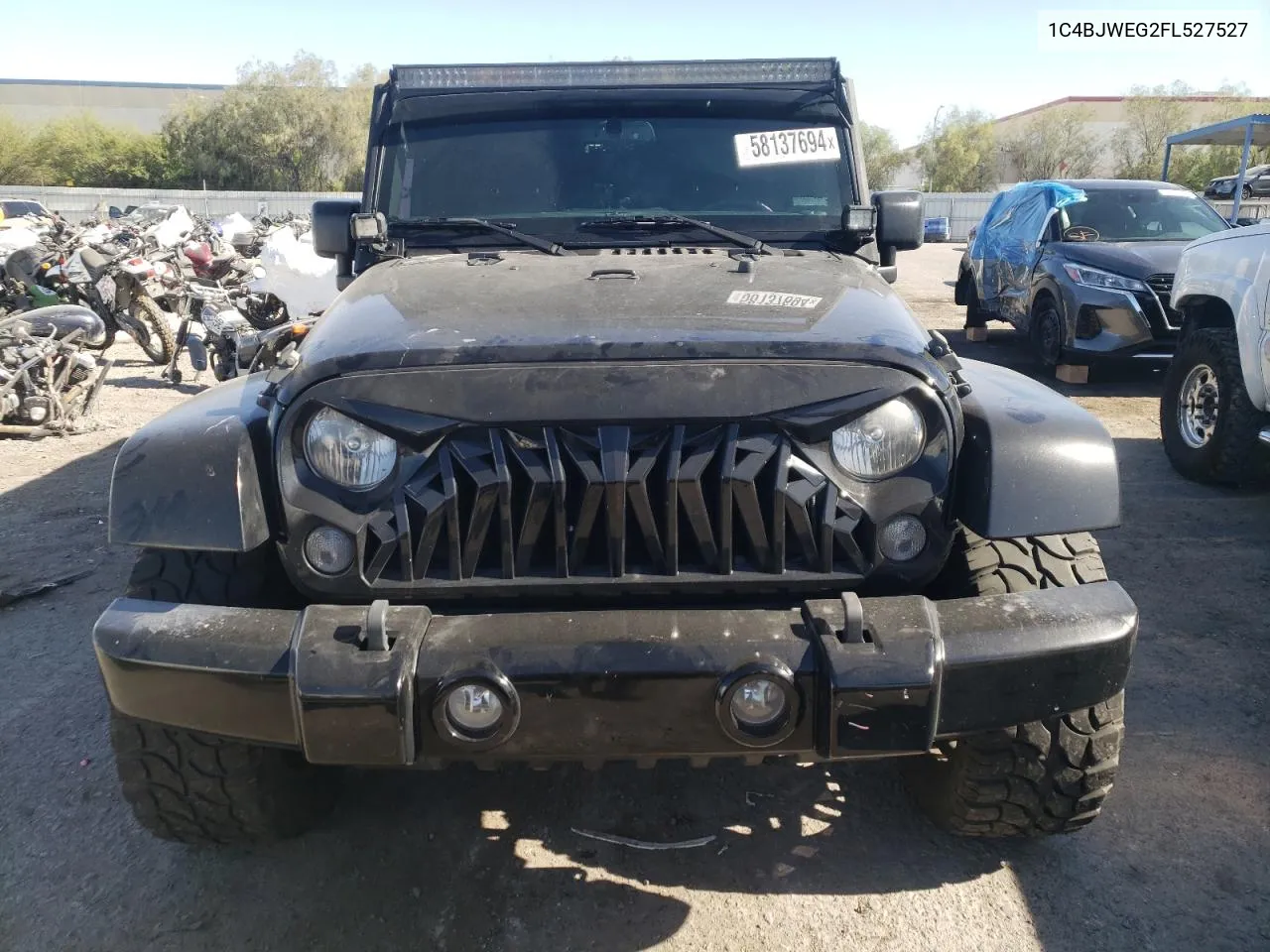 1C4BJWEG2FL527527 2015 Jeep Wrangler Unlimited Sahara