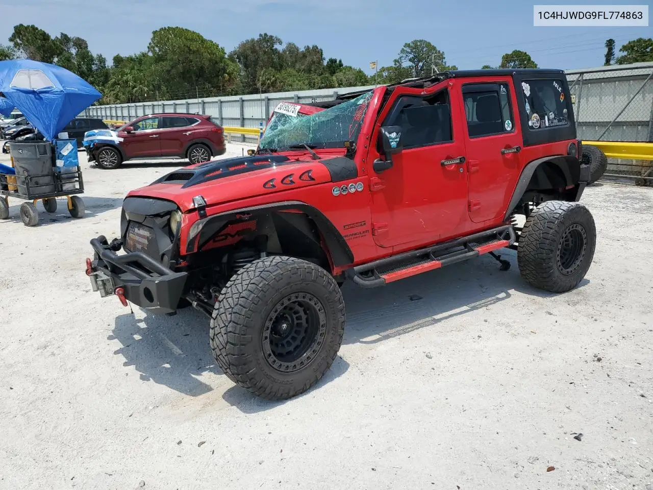 1C4HJWDG9FL774863 2015 Jeep Wrangler Unlimited Sport