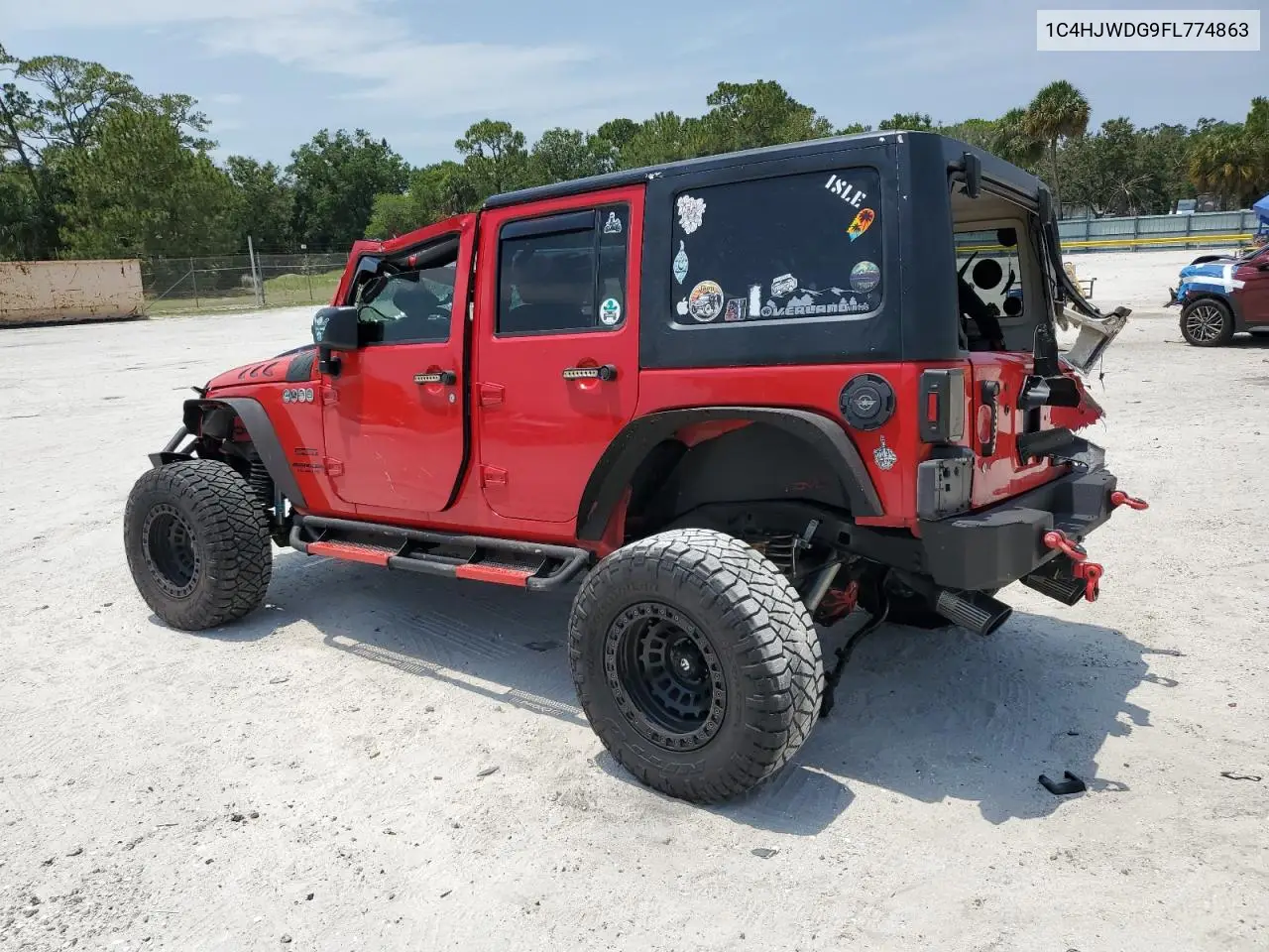 1C4HJWDG9FL774863 2015 Jeep Wrangler Unlimited Sport