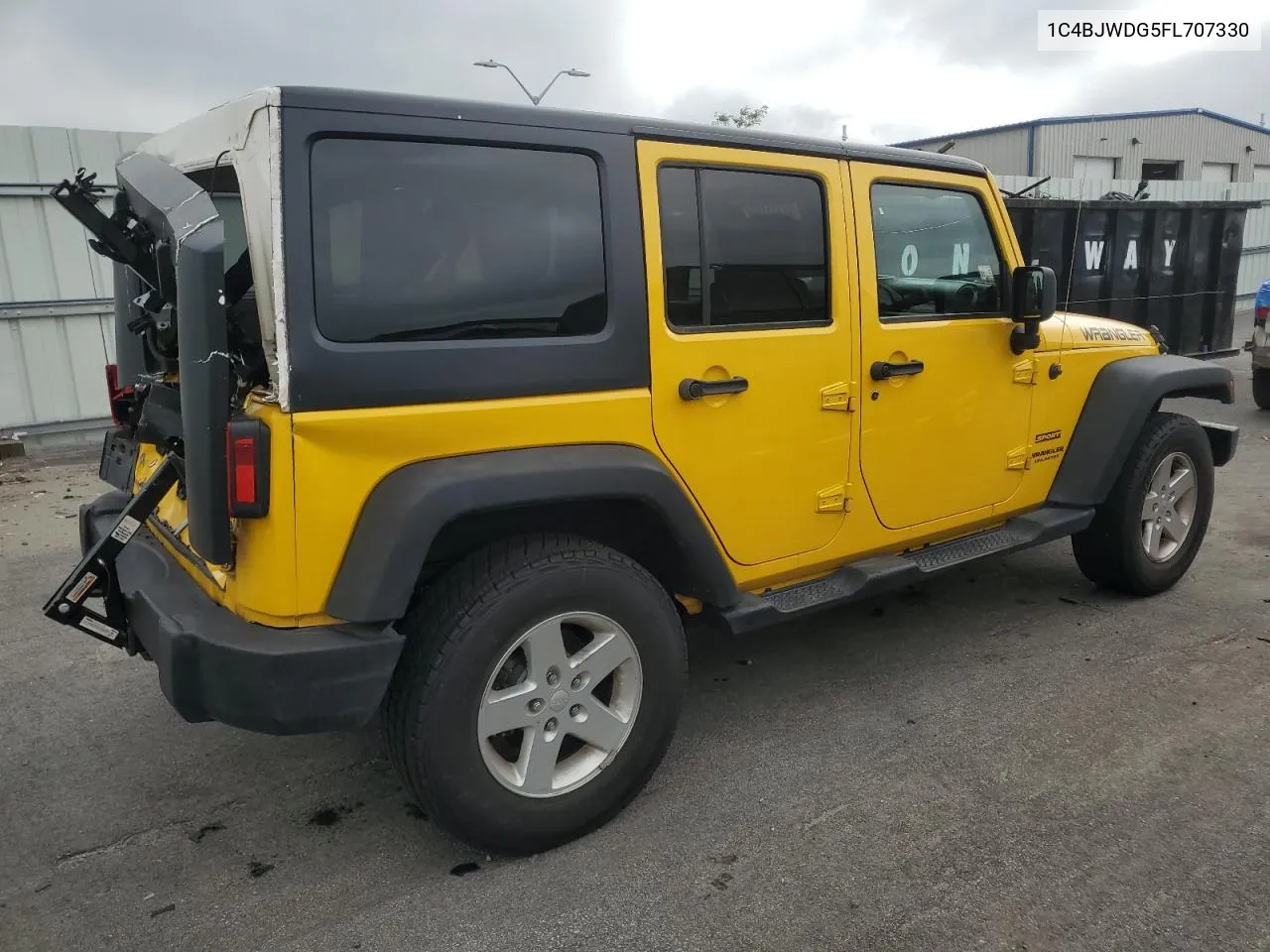 1C4BJWDG5FL707330 2015 Jeep Wrangler Unlimited Sport