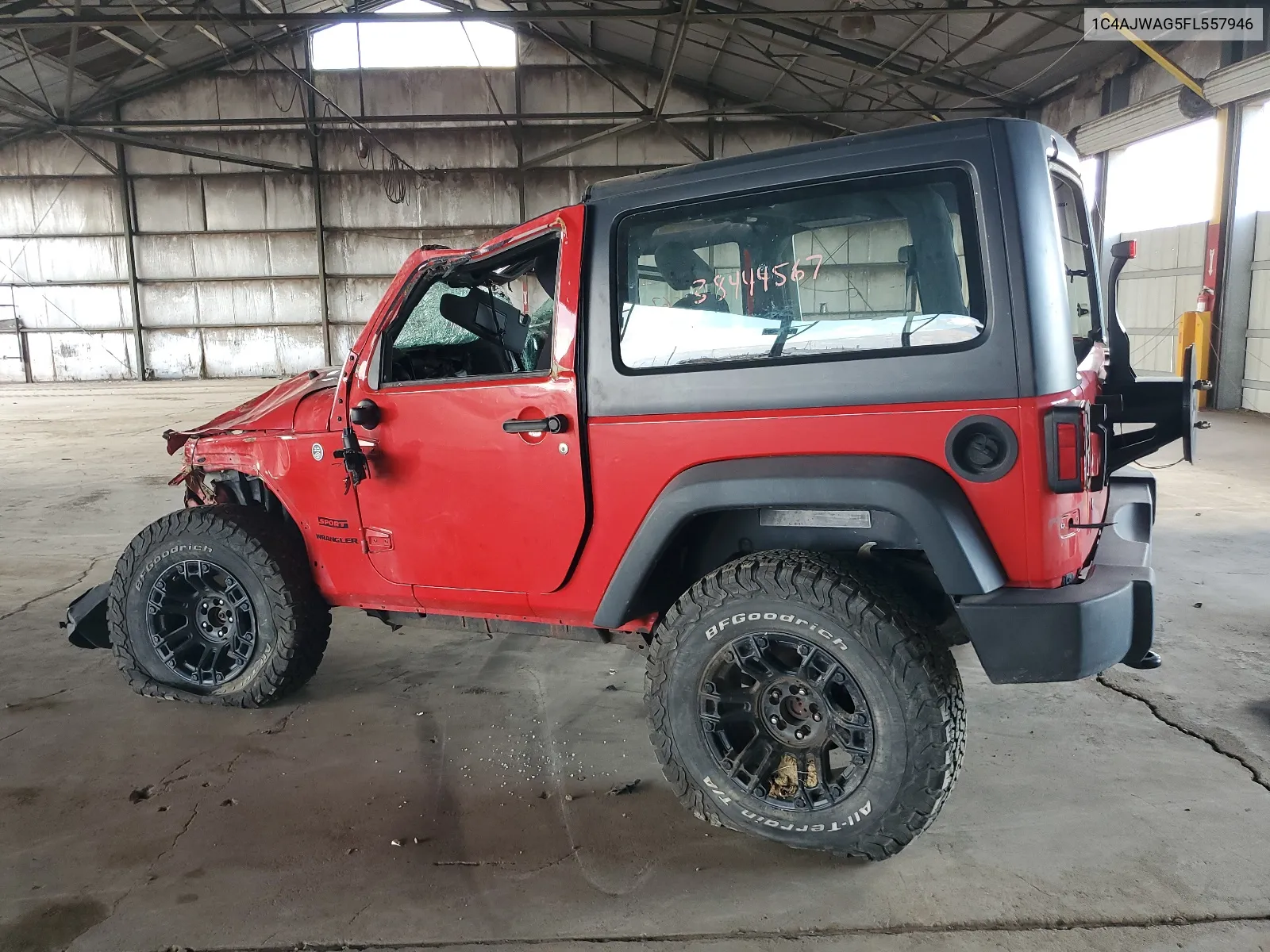 2015 Jeep Wrangler Sport VIN: 1C4AJWAG5FL557946 Lot: 68736804