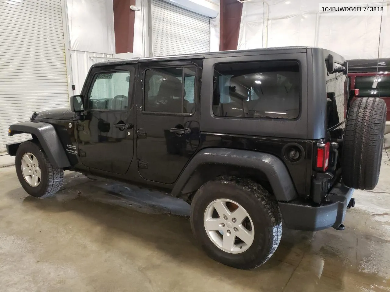 2015 Jeep Wrangler Unlimited Sport VIN: 1C4BJWDG6FL743818 Lot: 69048384