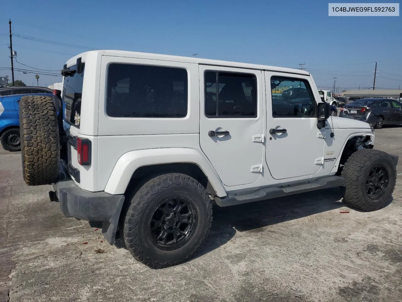 1C4BJWEG9FL592763 2015 Jeep Wrangler Unlimited Sahara