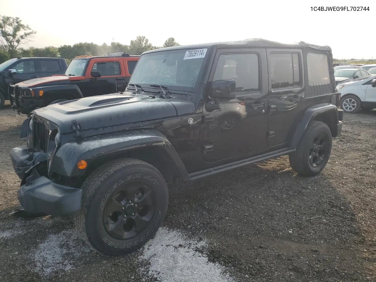 1C4BJWEG9FL702744 2015 Jeep Wrangler Unlimited Sahara