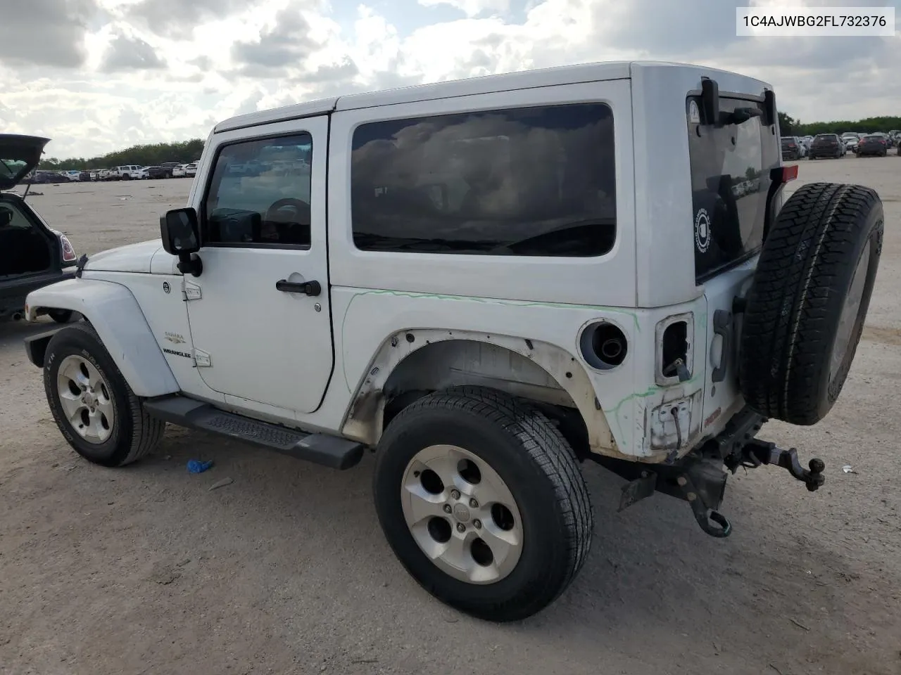 1C4AJWBG2FL732376 2015 Jeep Wrangler Sahara