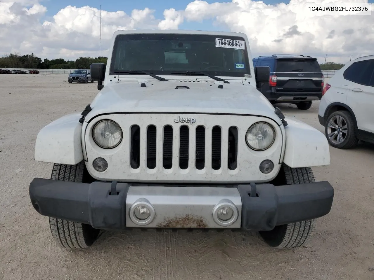 1C4AJWBG2FL732376 2015 Jeep Wrangler Sahara