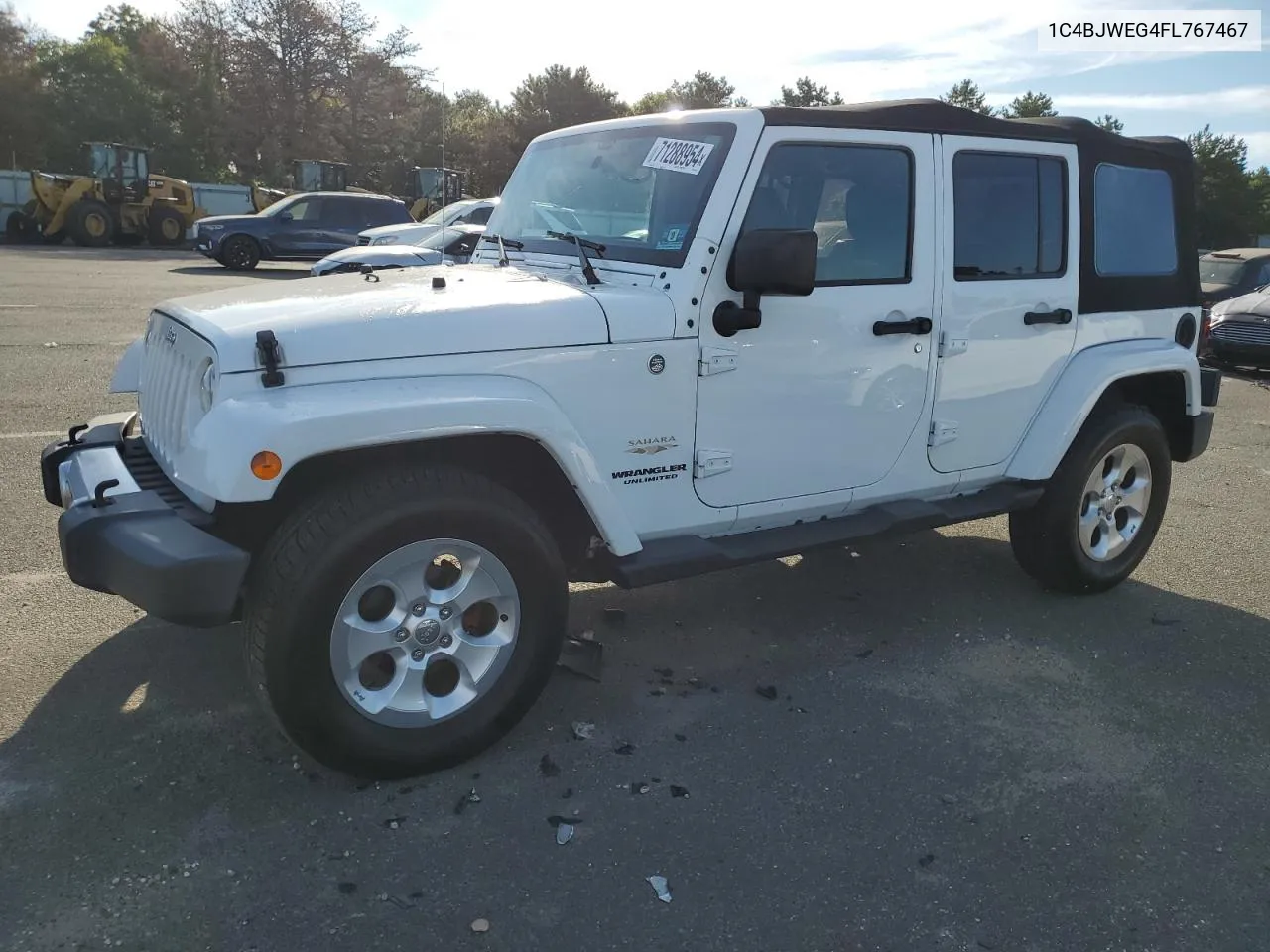 1C4BJWEG4FL767467 2015 Jeep Wrangler Unlimited Sahara