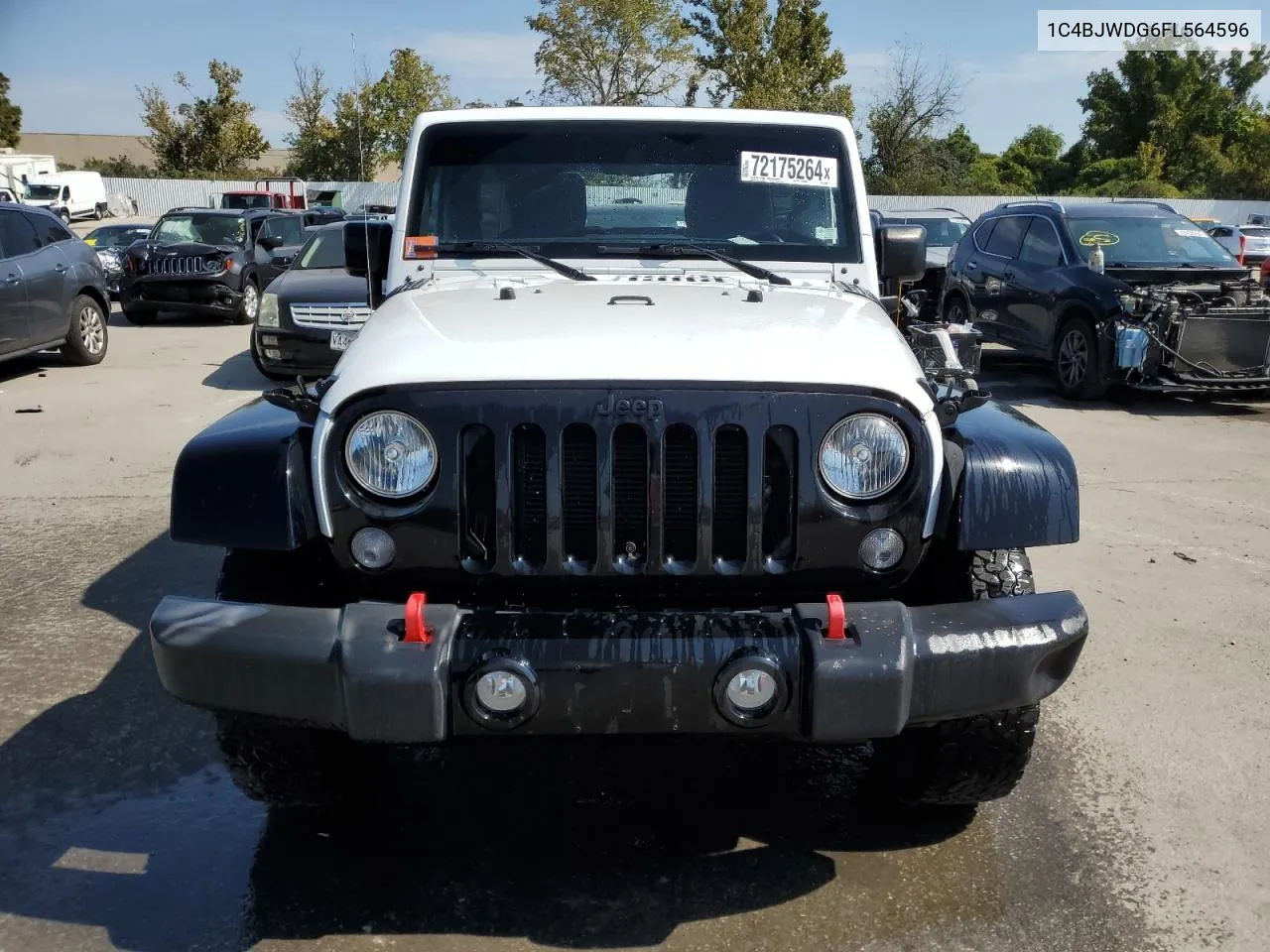 1C4BJWDG6FL564596 2015 Jeep Wrangler Unlimited Sport