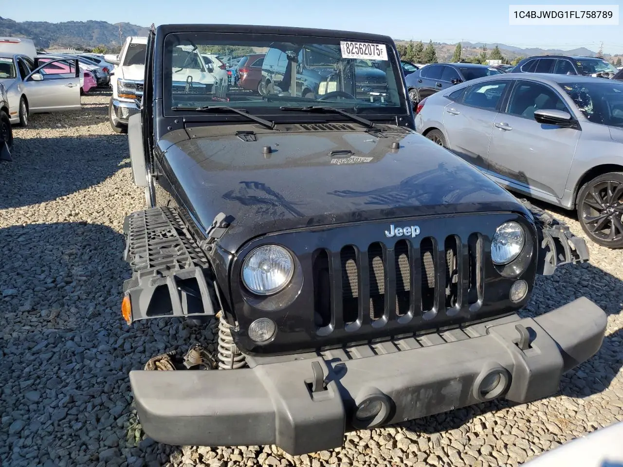 1C4BJWDG1FL758789 2015 Jeep Wrangler Unlimited Sport