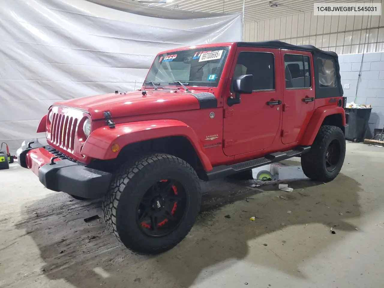 1C4BJWEG8FL545031 2015 Jeep Wrangler Unlimited Sahara