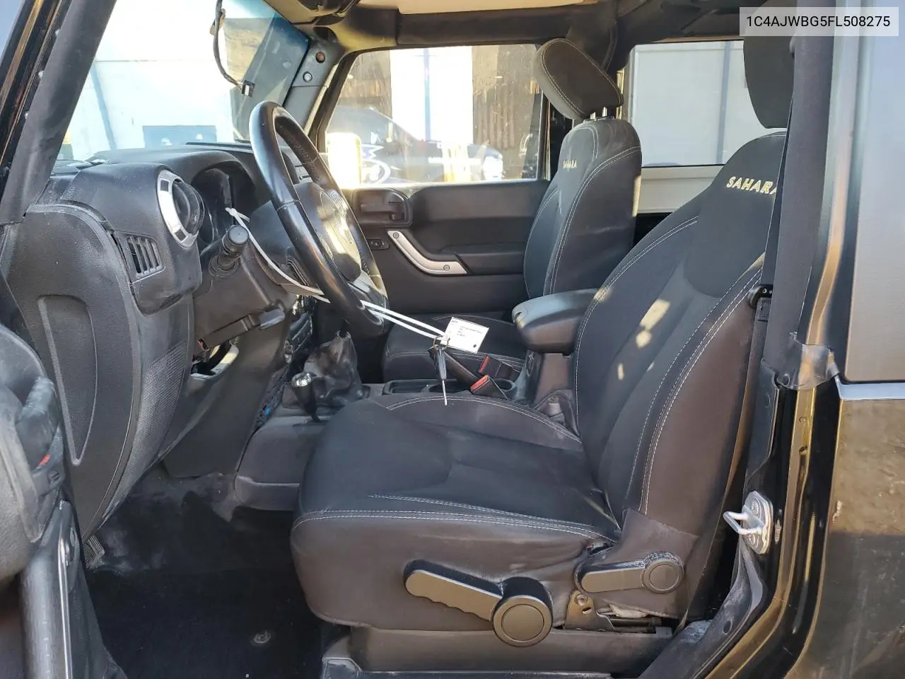 1C4AJWBG5FL508275 2015 Jeep Wrangler Sahara