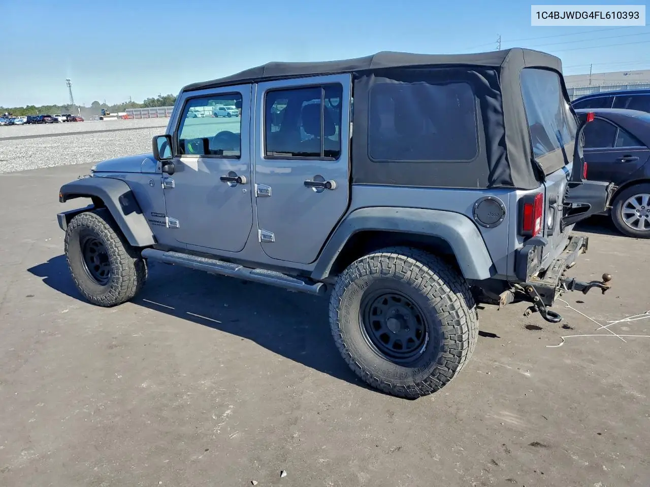 1C4BJWDG4FL610393 2015 Jeep Wrangler Unlimited Sport