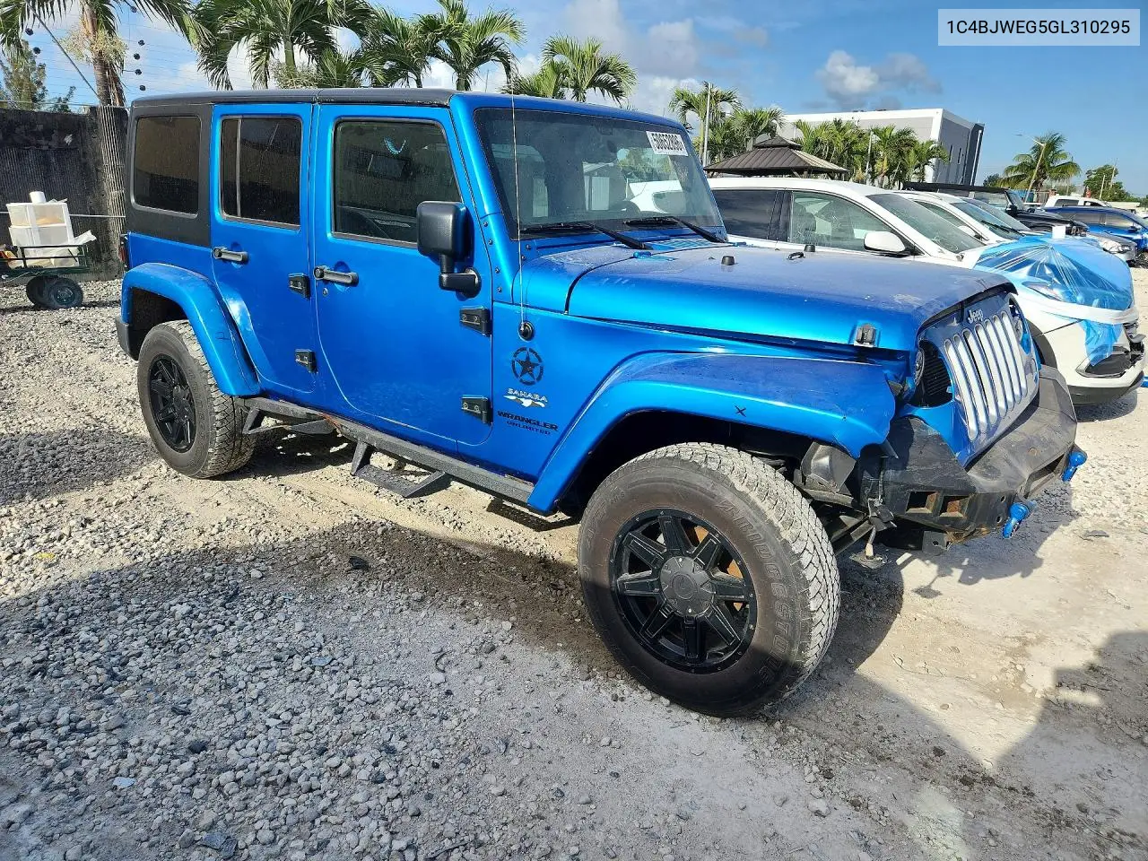 1C4BJWEG5GL310295 2016 Jeep Wrangler Unlimited Sahara