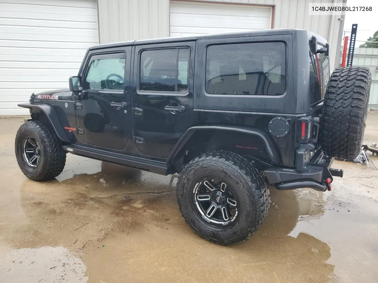 1C4BJWEG8GL217268 2016 Jeep Wrangler Unlimited Sahara