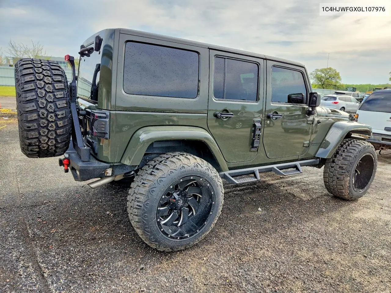1C4HJWFGXGL107976 2016 Jeep Wrangler Unlimited Rubicon
