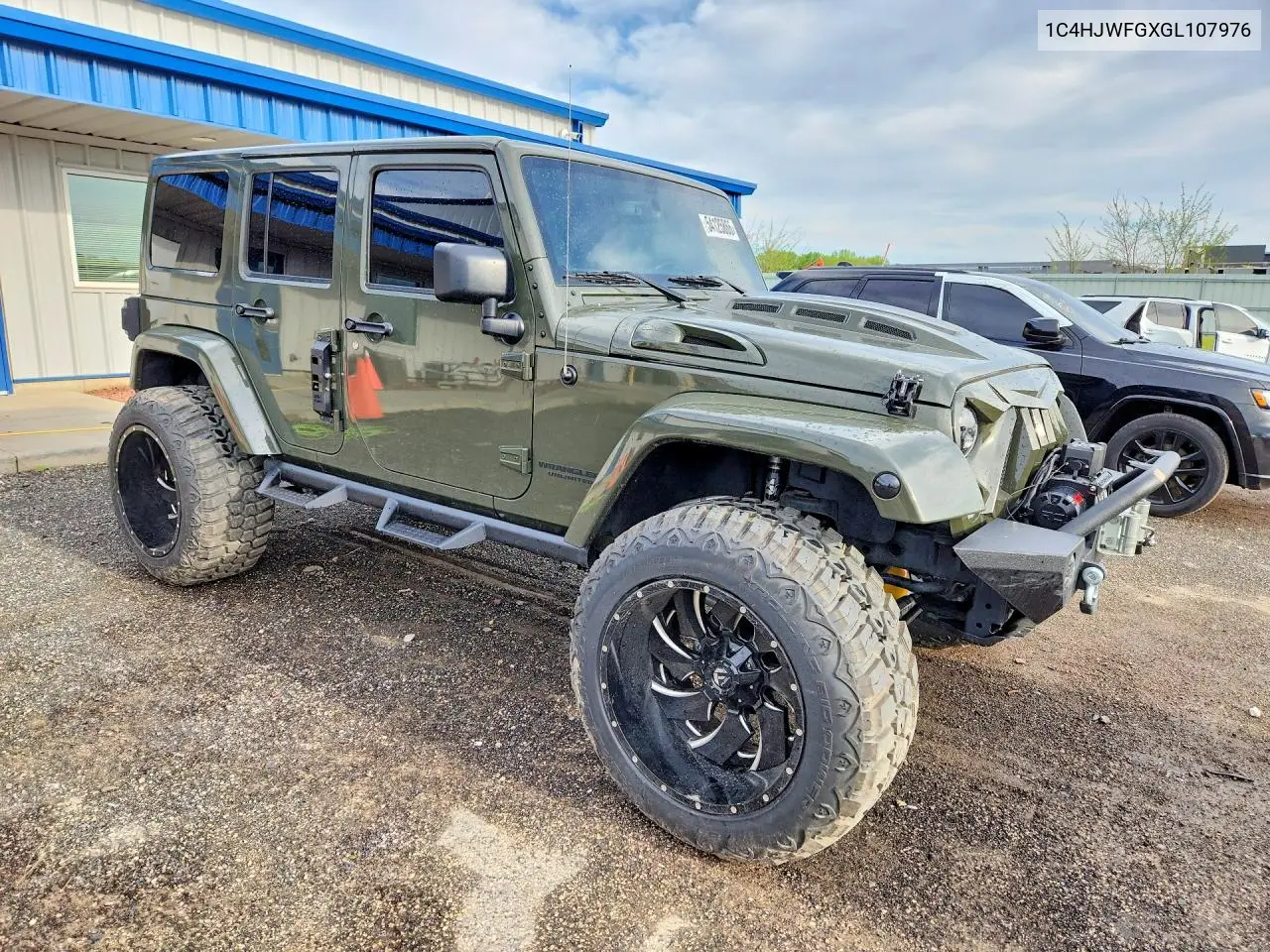 1C4HJWFGXGL107976 2016 Jeep Wrangler Unlimited Rubicon