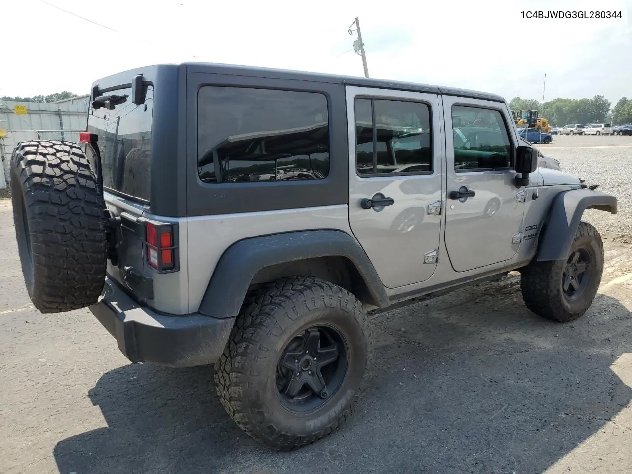 1C4BJWDG3GL280344 2016 Jeep Wrangler Unlimited Sport