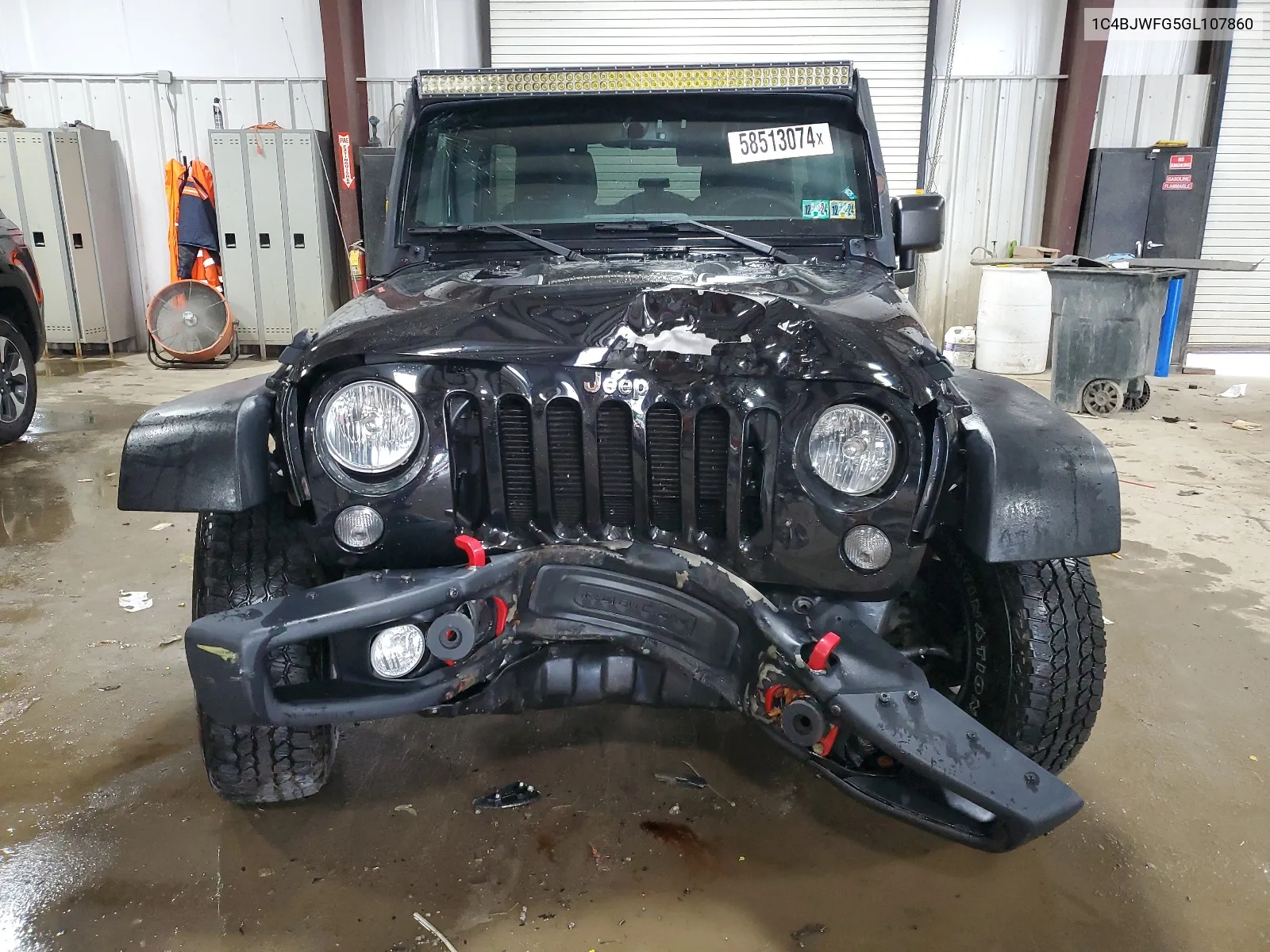 1C4BJWFG5GL107860 2016 Jeep Wrangler Unlimited Rubicon