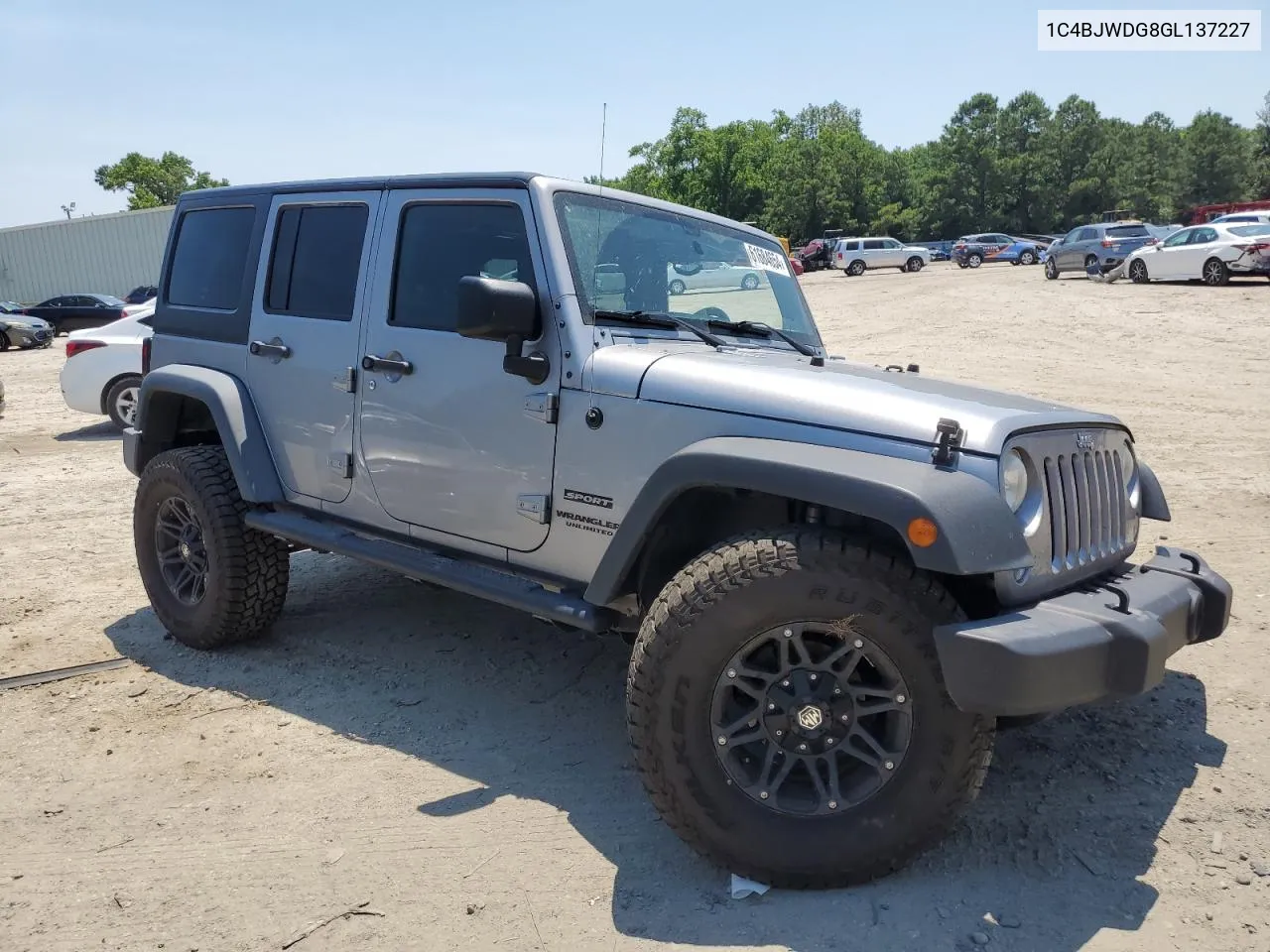 2016 Jeep Wrangler Unlimited Sport VIN: 1C4BJWDG8GL137227 Lot: 61684654