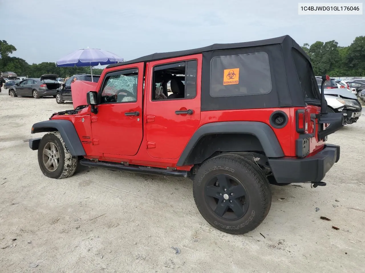 1C4BJWDG1GL176046 2016 Jeep Wrangler Unlimited Sport