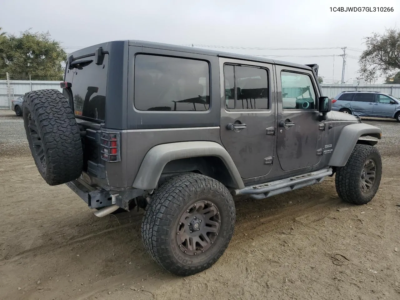 2016 Jeep Wrangler Unlimited Sport VIN: 1C4BJWDG7GL310266 Lot: 62549124