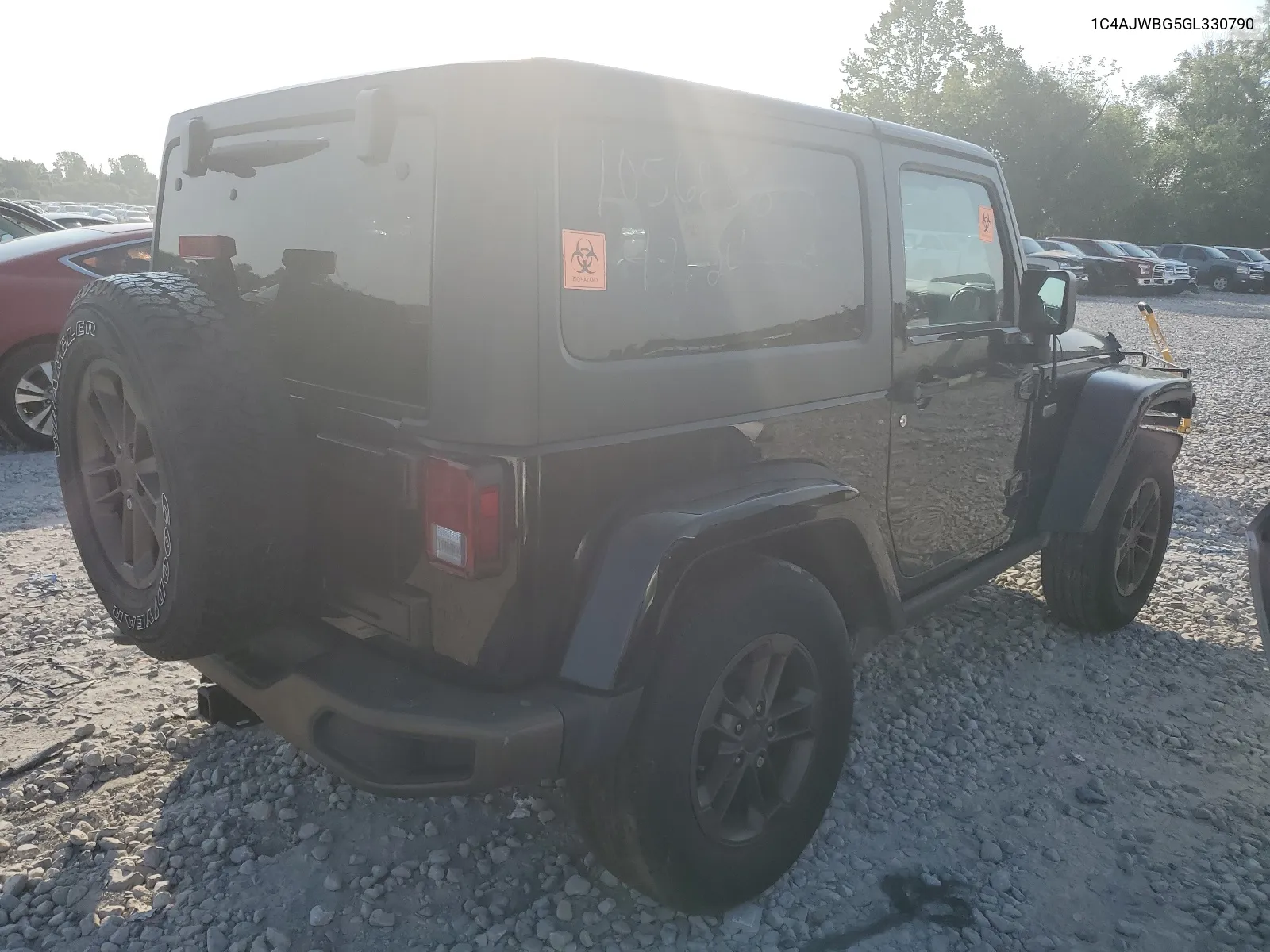 1C4AJWBG5GL330790 2016 Jeep Wrangler Sahara