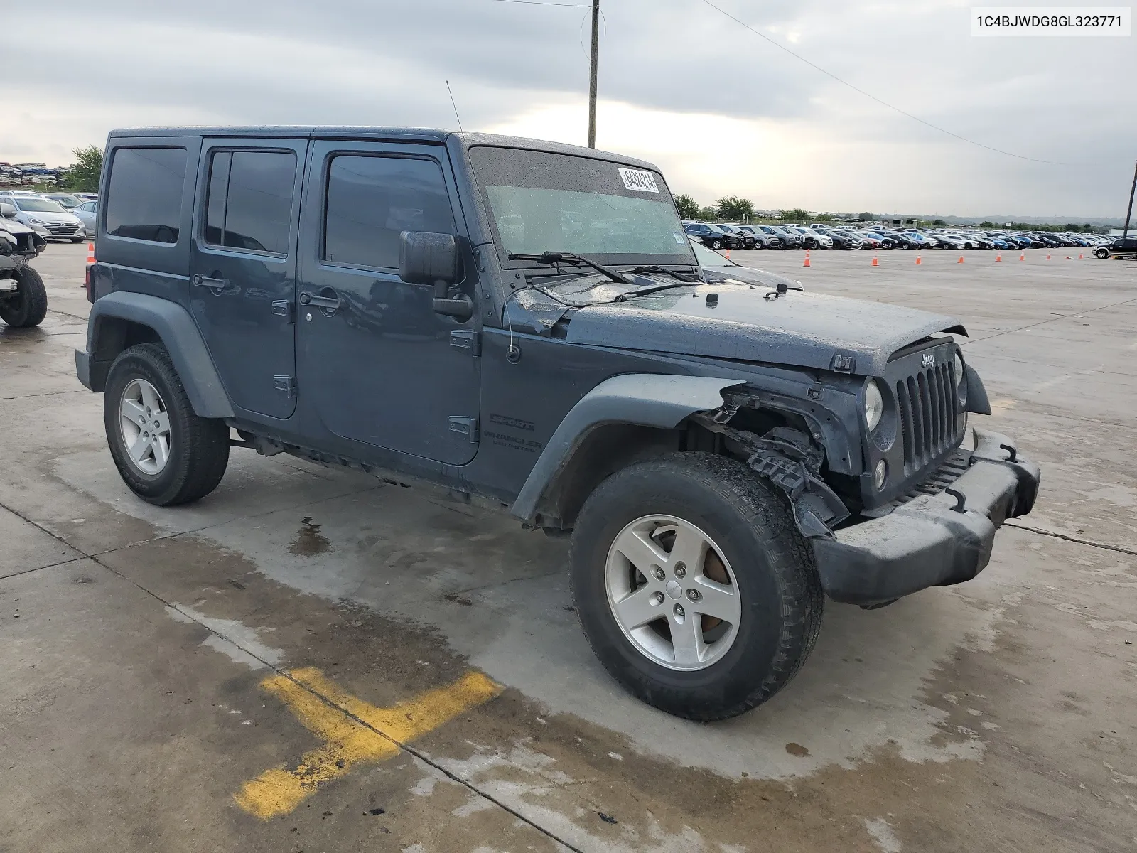 2016 Jeep Wrangler Unlimited Sport VIN: 1C4BJWDG8GL323771 Lot: 64324214