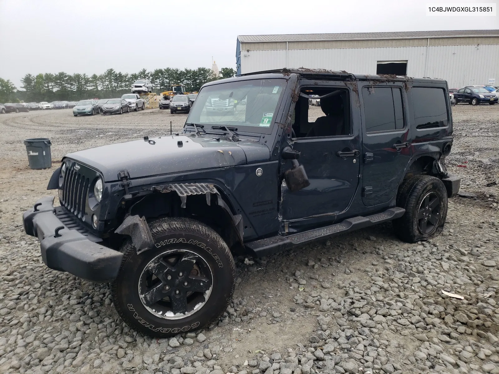 1C4BJWDGXGL315851 2016 Jeep Wrangler Unlimited Sport