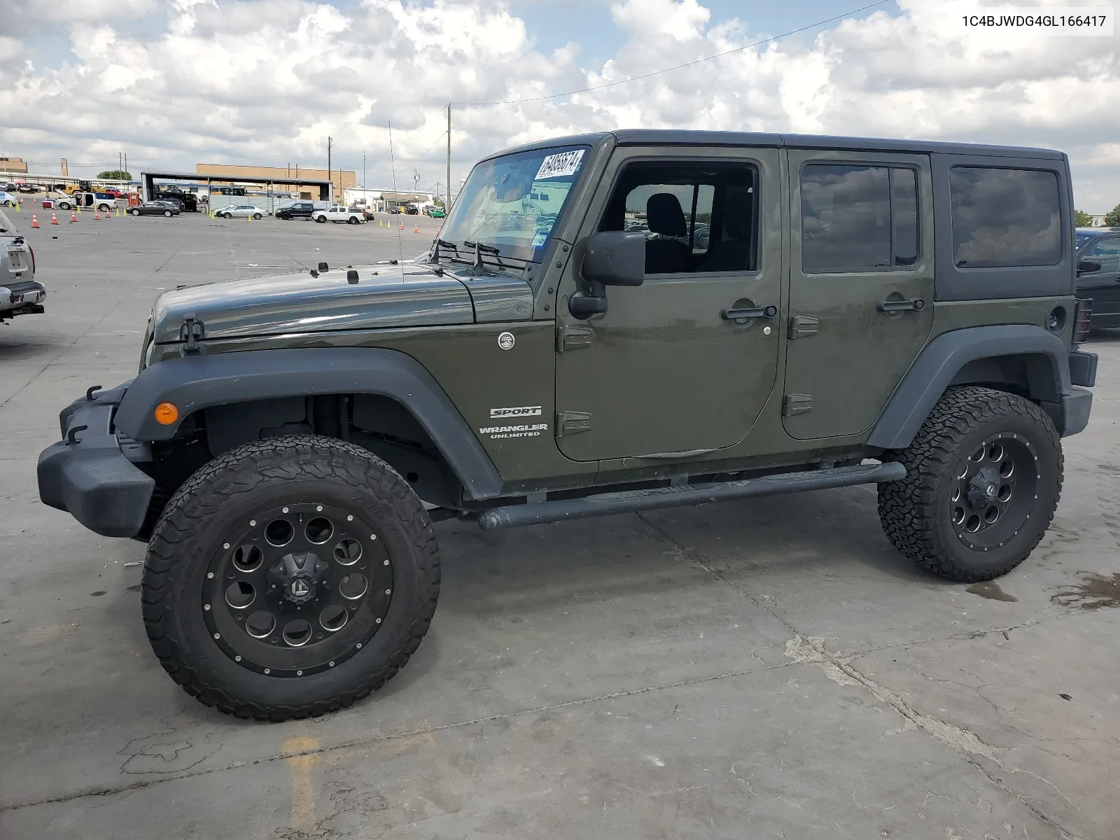 2016 Jeep Wrangler Unlimited Sport VIN: 1C4BJWDG4GL166417 Lot: 64856674