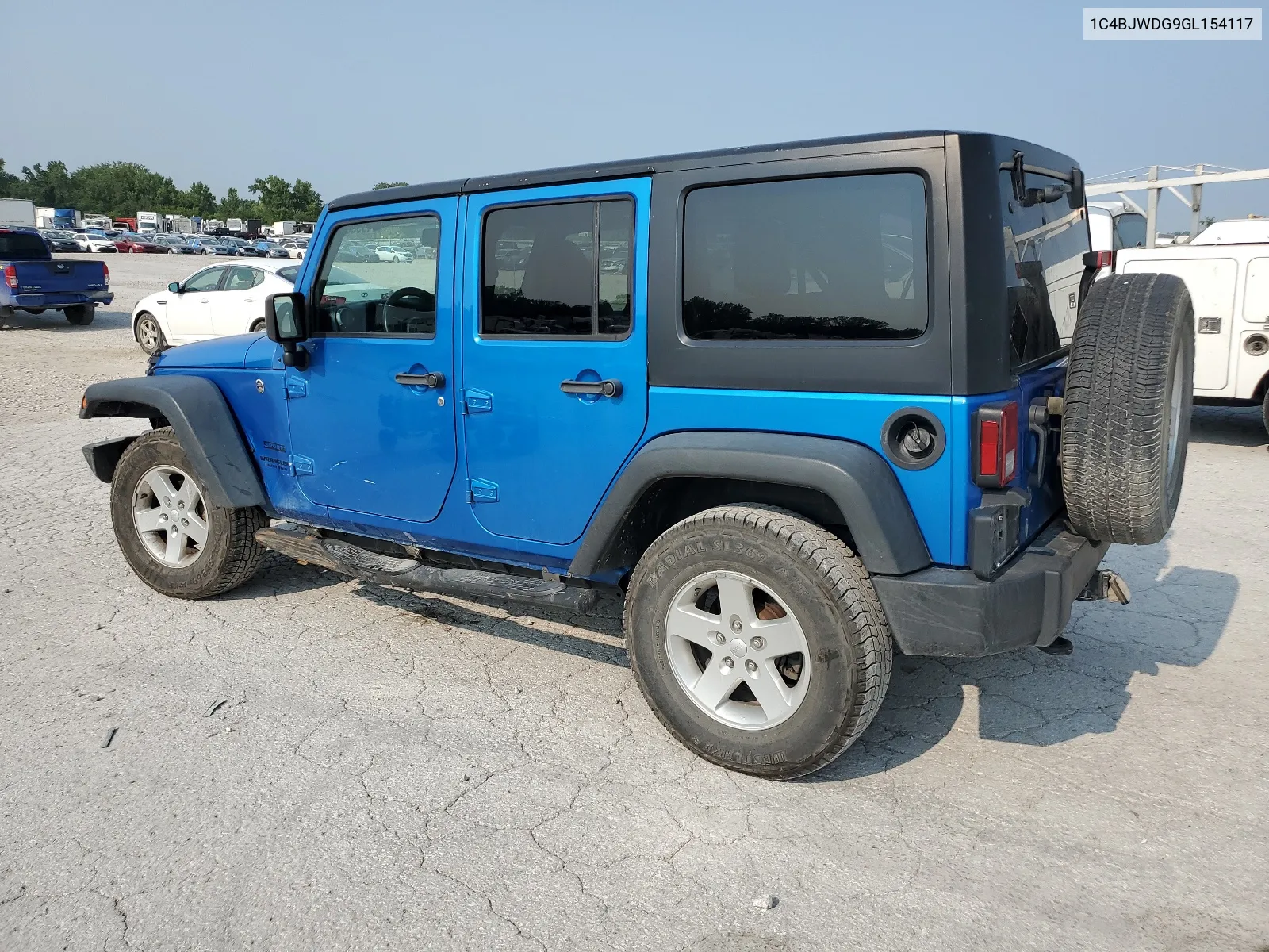 1C4BJWDG9GL154117 2016 Jeep Wrangler Unlimited Sport