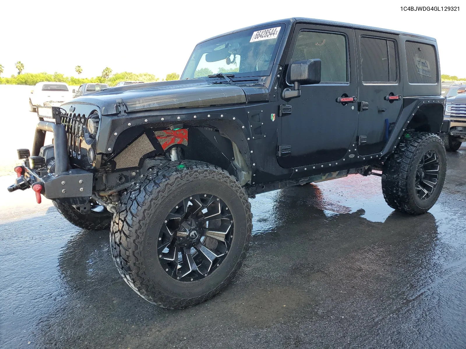 2016 Jeep Wrangler Unlimited Sport VIN: 1C4BJWDG4GL129321 Lot: 66428544