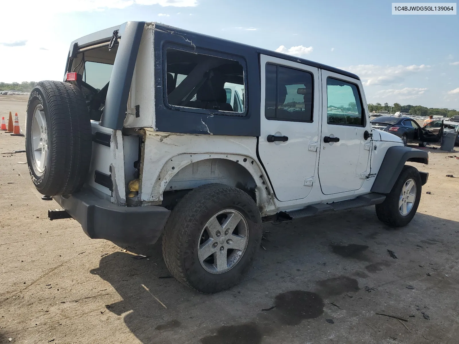 1C4BJWDG5GL139064 2016 Jeep Wrangler Unlimited Sport