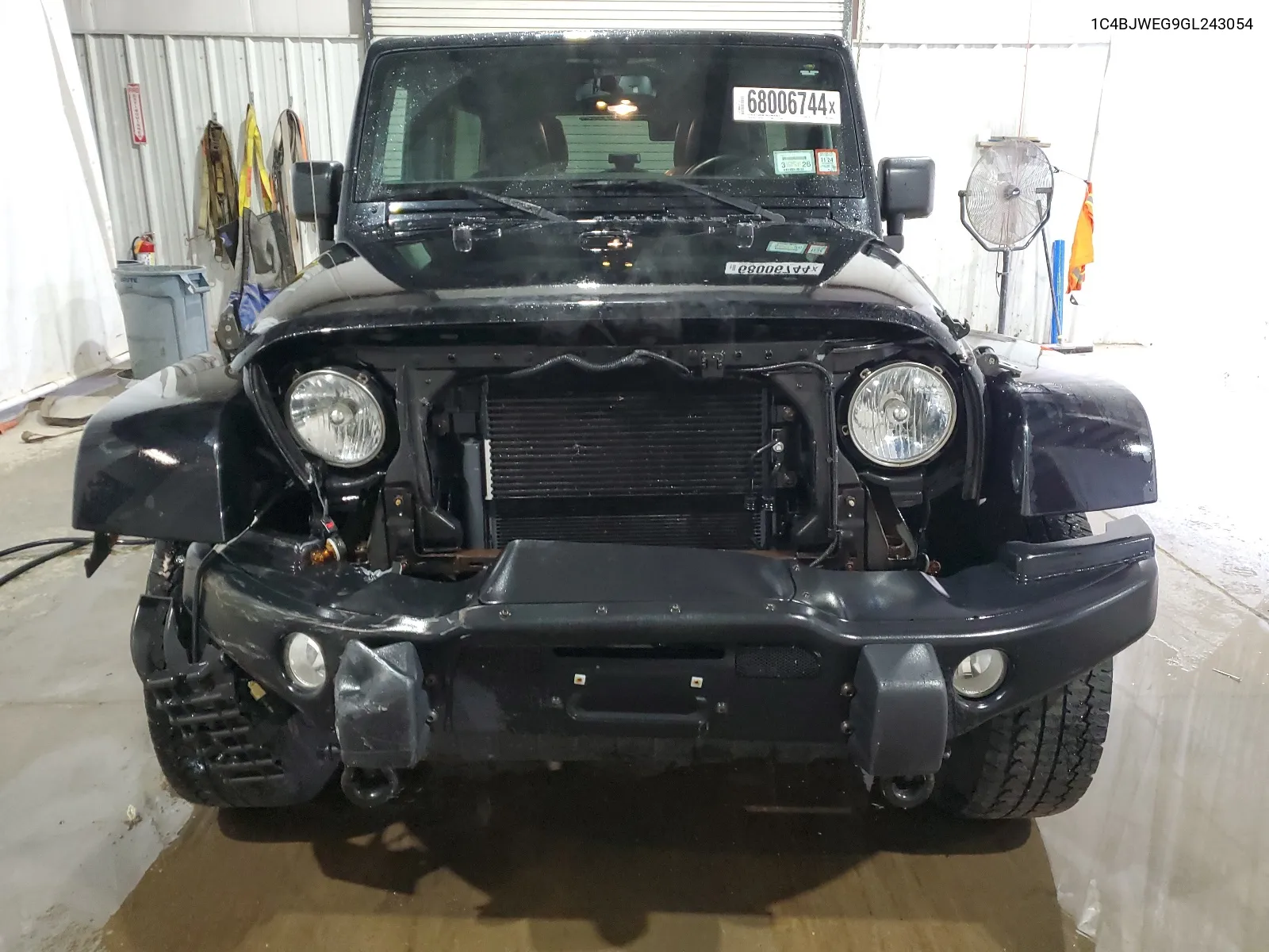 1C4BJWEG9GL243054 2016 Jeep Wrangler Unlimited Sahara