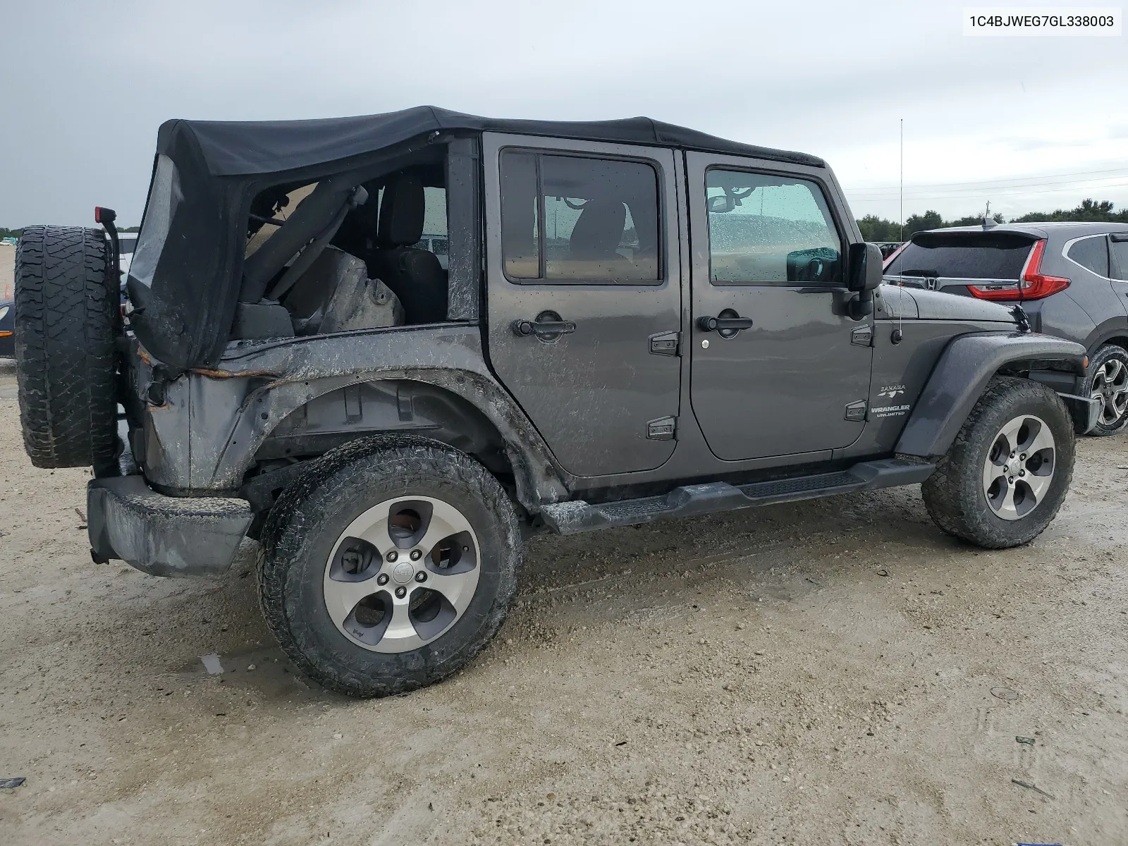 1C4BJWEG7GL338003 2016 Jeep Wrangler Unlimited Sahara