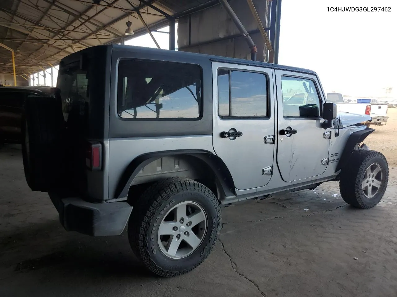 1C4HJWDG3GL297462 2016 Jeep Wrangler Unlimited Sport