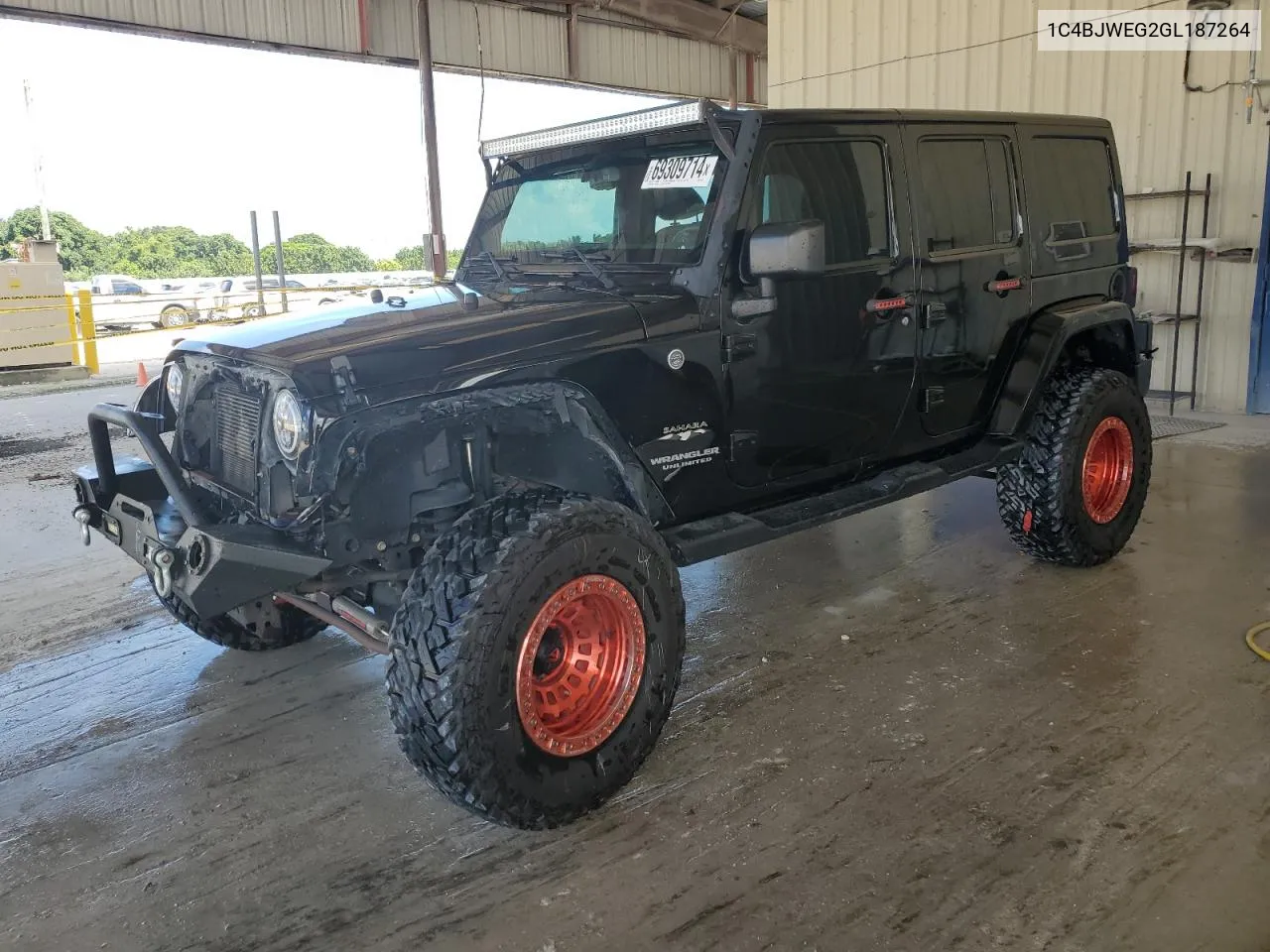 1C4BJWEG2GL187264 2016 Jeep Wrangler Unlimited Sahara