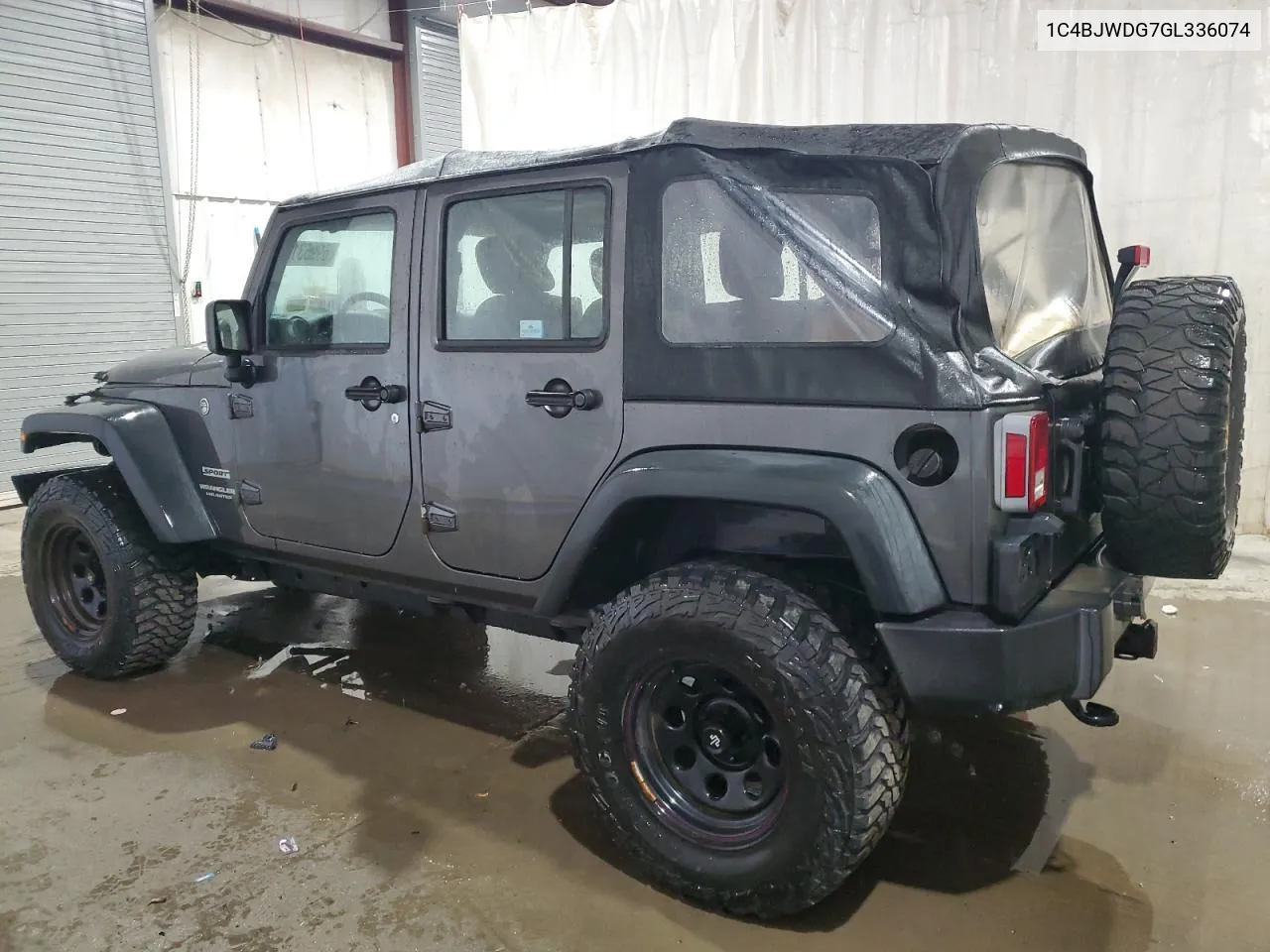 1C4BJWDG7GL336074 2016 Jeep Wrangler Unlimited Sport