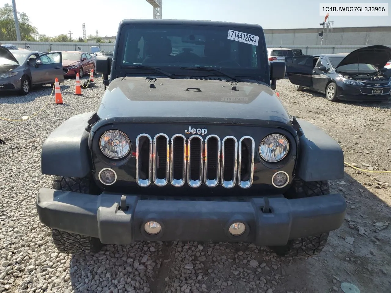 1C4BJWDG7GL333966 2016 Jeep Wrangler Unlimited Sport