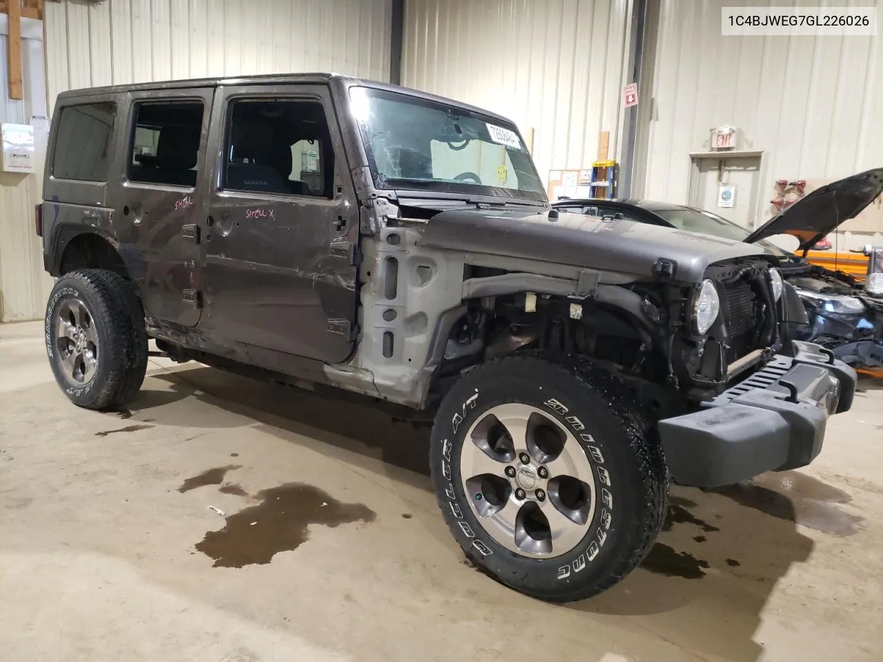 1C4BJWEG7GL226026 2016 Jeep Wrangler Unlimited Sahara