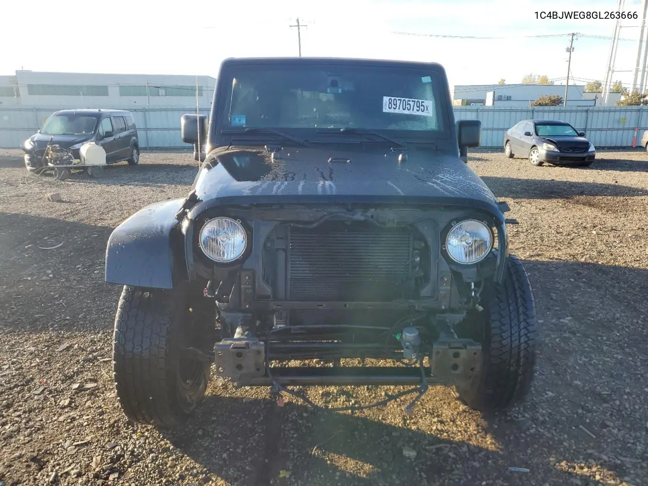 1C4BJWEG8GL263666 2016 Jeep Wrangler Unlimited Sahara